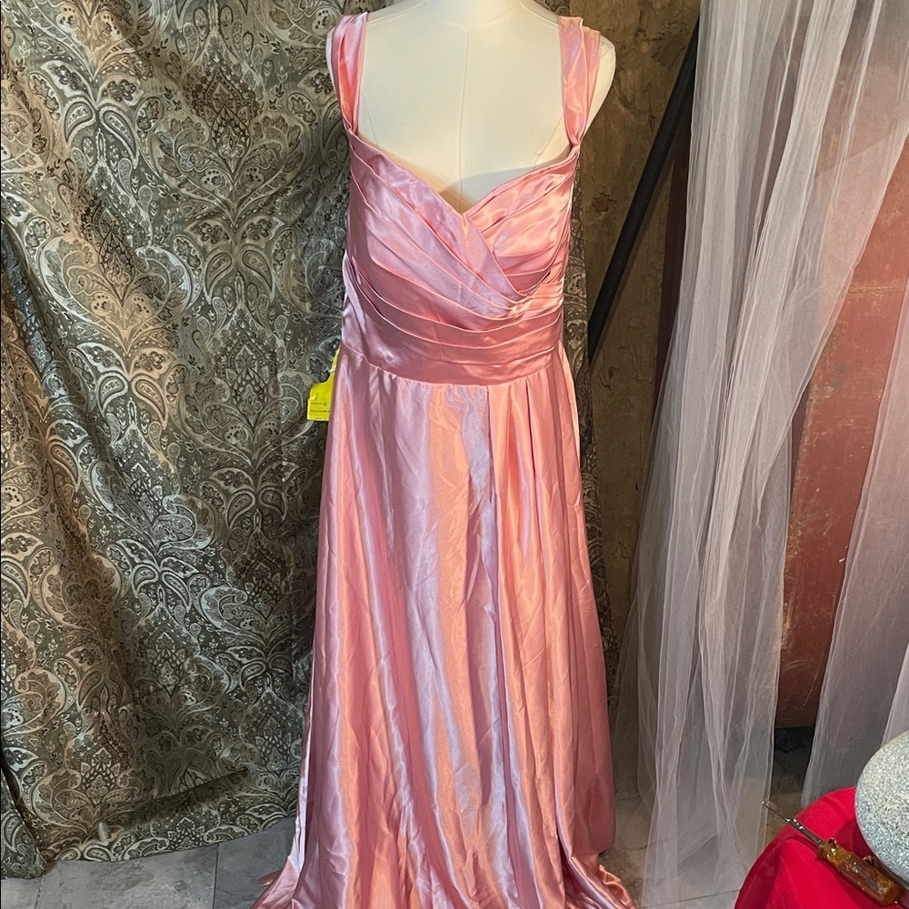 Elegant Pink Satin Gown